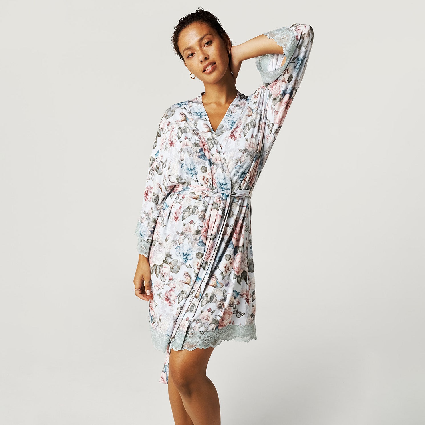 Amarantha Women's Lace Robe