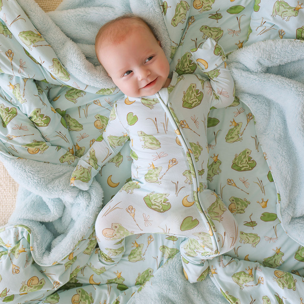 Louis Luxe Plush Patoo® Blanket