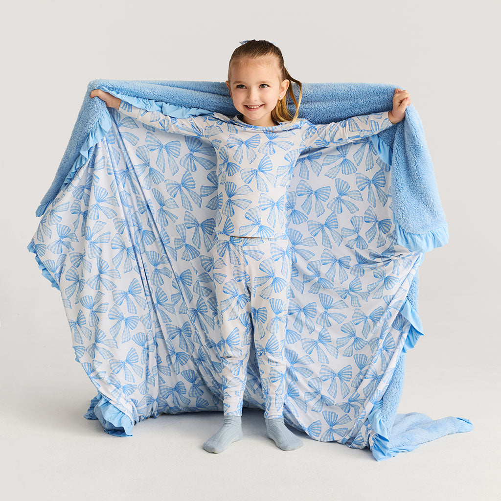 Edda Ruffled Luxe Plush Patoo® Blanket