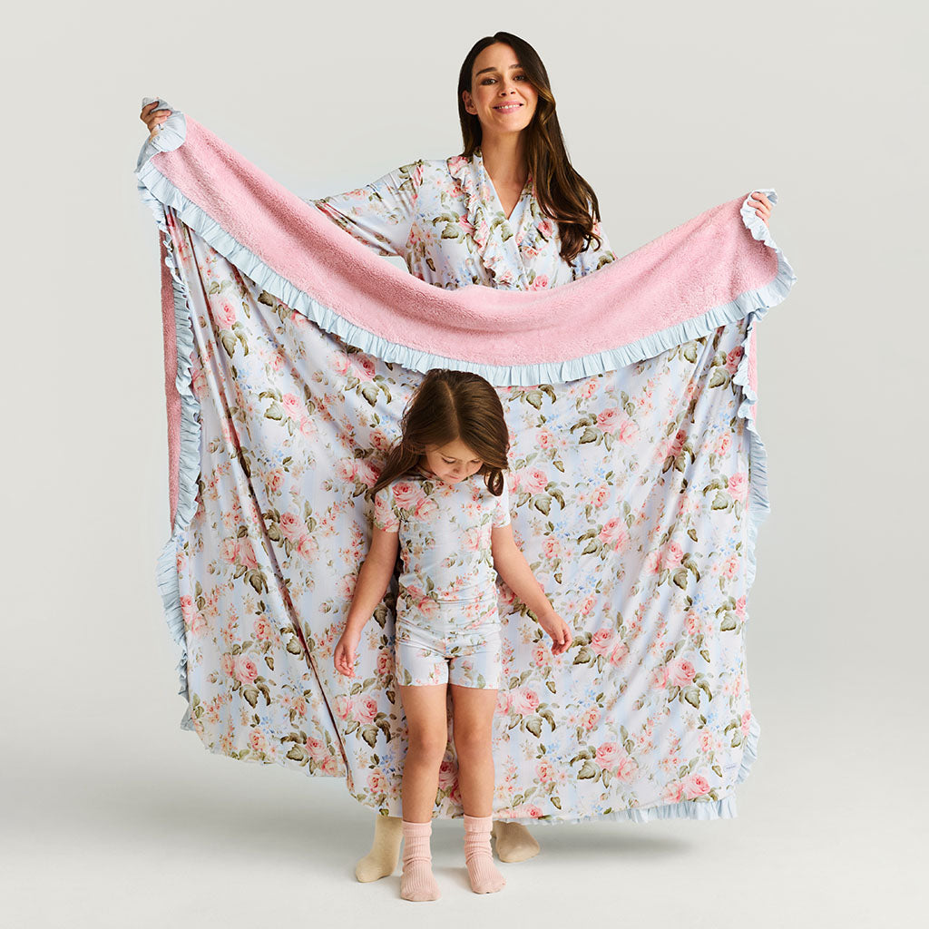 Leigh Ruffled Luxe Plush Patoo® Blanket